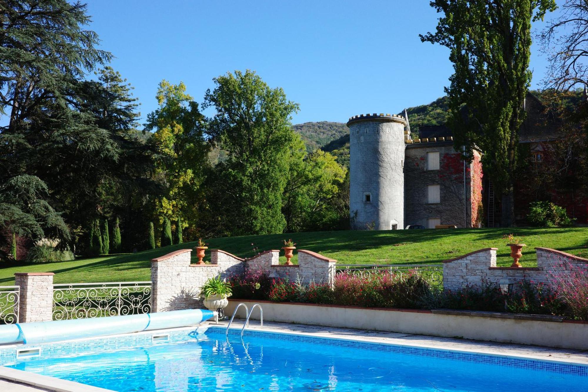 Chateau Bagen Homestay